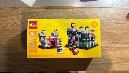 LEGO Mini Knight’s Castle 40775 (Brand New)