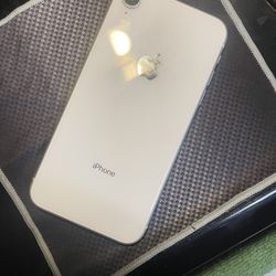 iPhone XR 128 Gb 