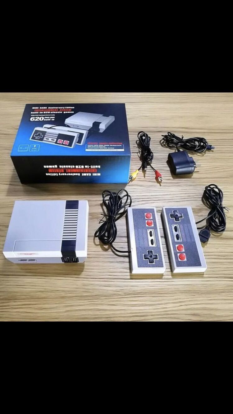 Mini NES style console with over 600 games