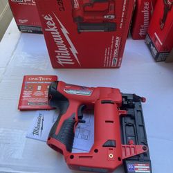 M12 Milwaukee 23 Gauge Pin Nailer 