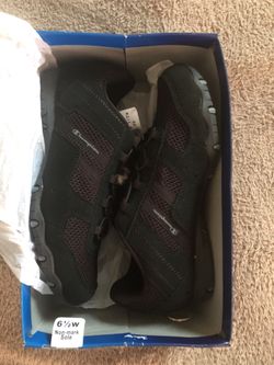 Women’s shoes
