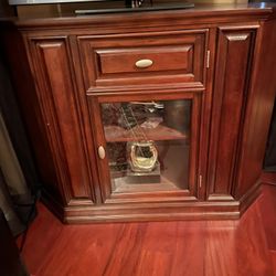 Corner TV Stand