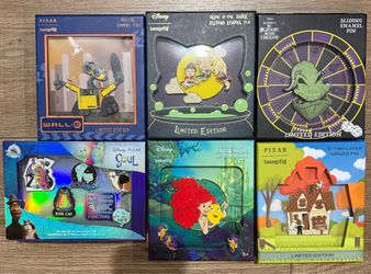 Disney Loungefly Jumbo Limited Edition Pins