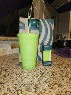 Glow In The Dark Halloween Starbucks Cup And Keychain