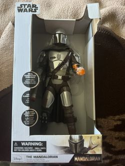 Buzz lightyear And Mandalorian