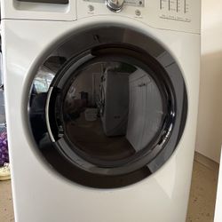 White Kenmore Electric Dryer