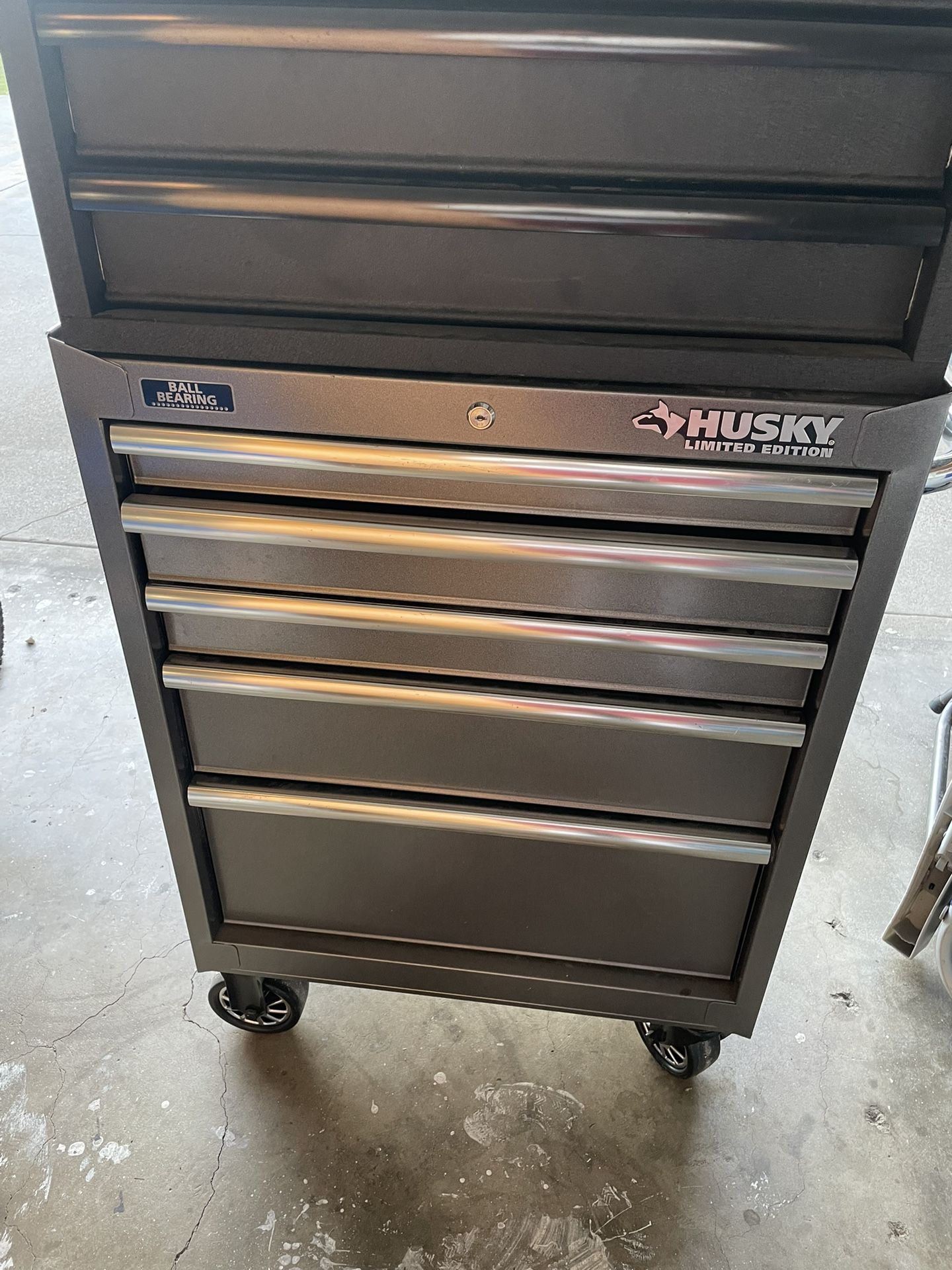 Husky Rolling Tool Box