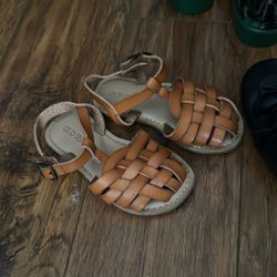 Old Navy Sandals