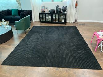 Nevelson Black Ribbed Area Rug