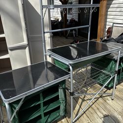 Cabela’s Deluxe Camping kitchen