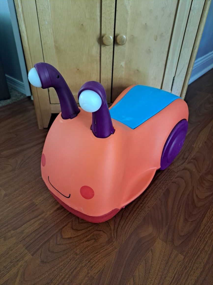 Snail Ride On Toy