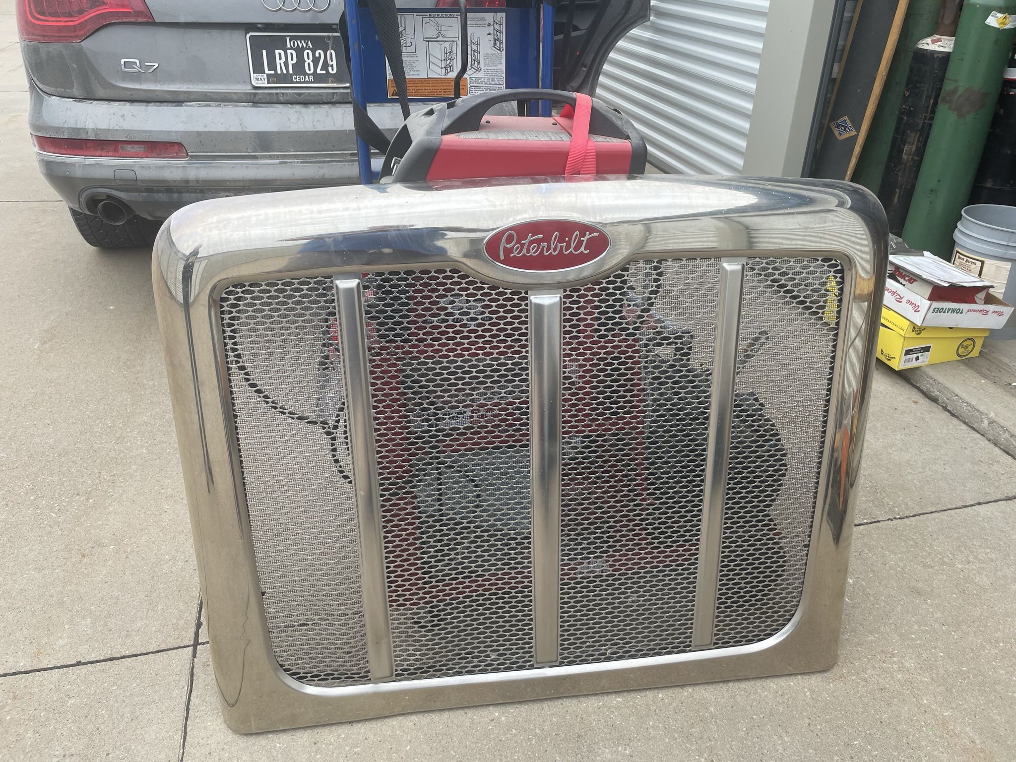 2017 Roll off Grill