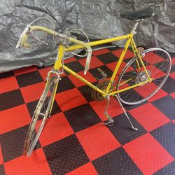 Classic Schwinn Varsity 10 Speed Bike To Restore