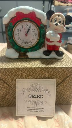 Seiko Mickey Mouse Christmas Quartz Clock