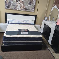 QUEEN BEDROOM SET PLATFORM BED 