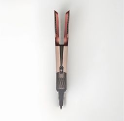 Dyson bronze - pink hair straightener