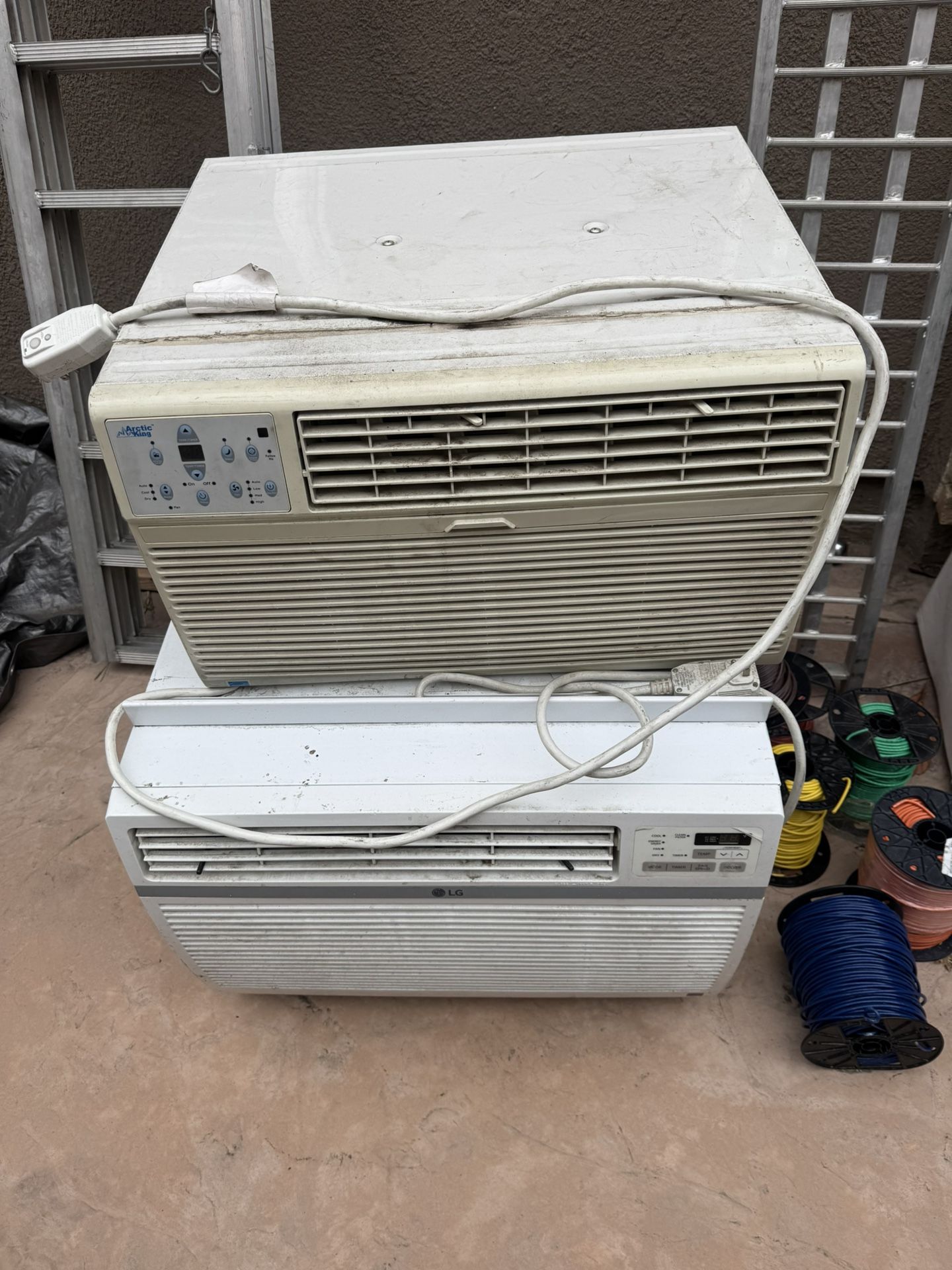 Window Air Conditioners, 120 V