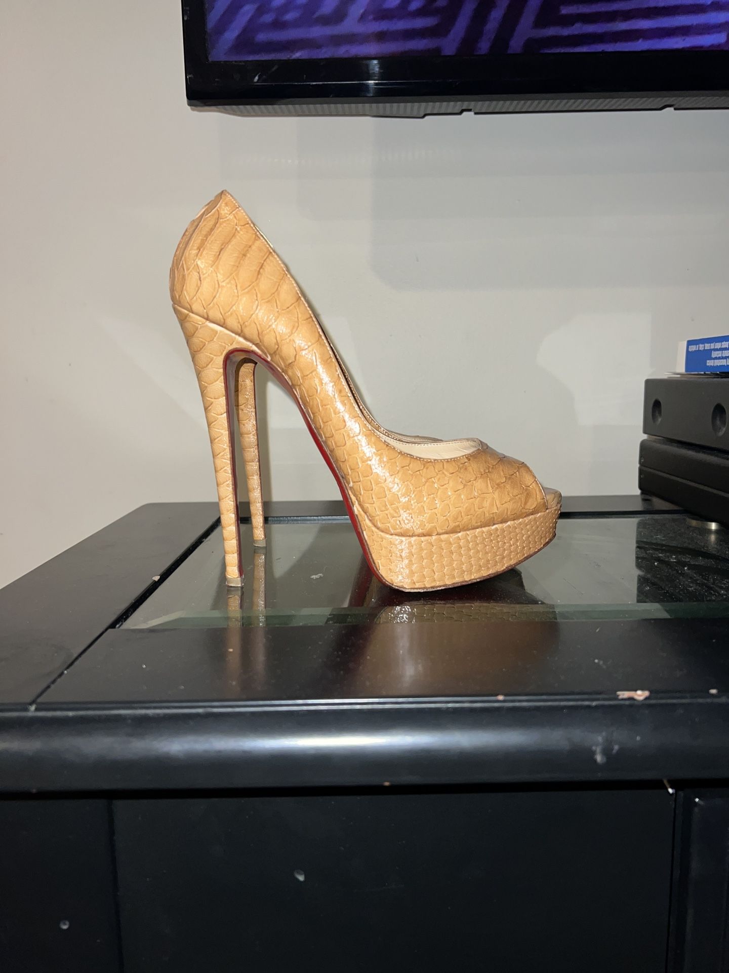 Christian Louboutin Beige/Nude Crystal Coated Python Lady Peep Toe Platform Pumps size 38.5. Soles have wear & scrape on 1. See pics