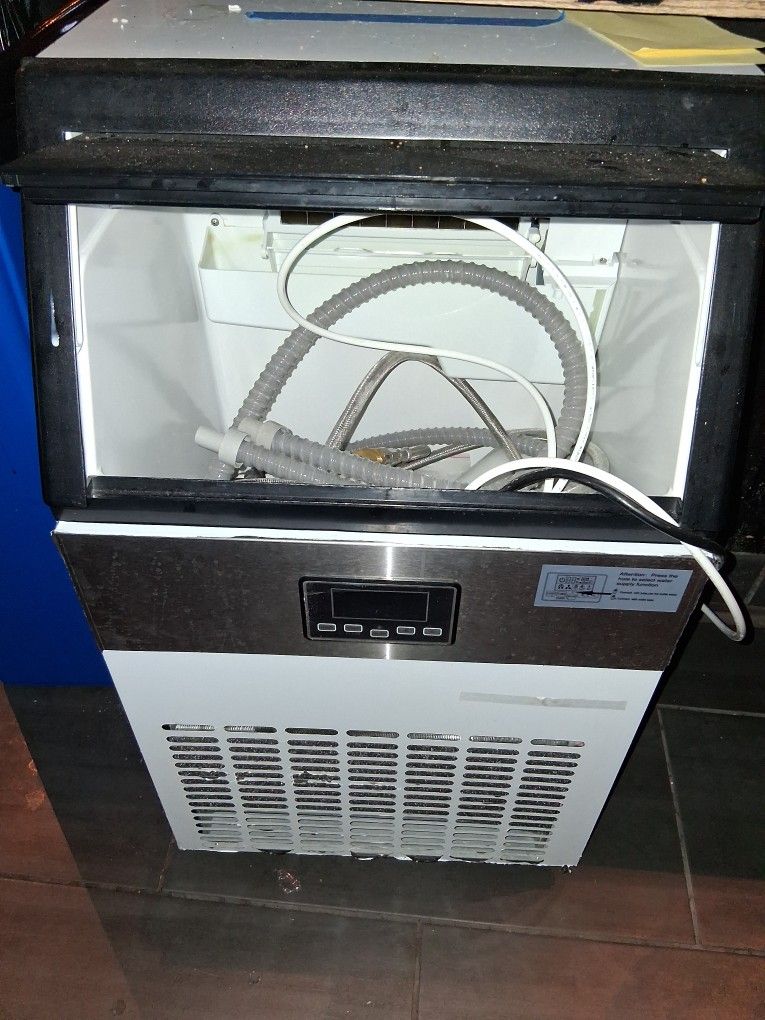 Under Counter Ice Machine