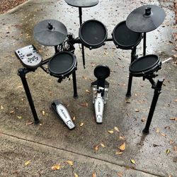 Alesis Electric Drum Set