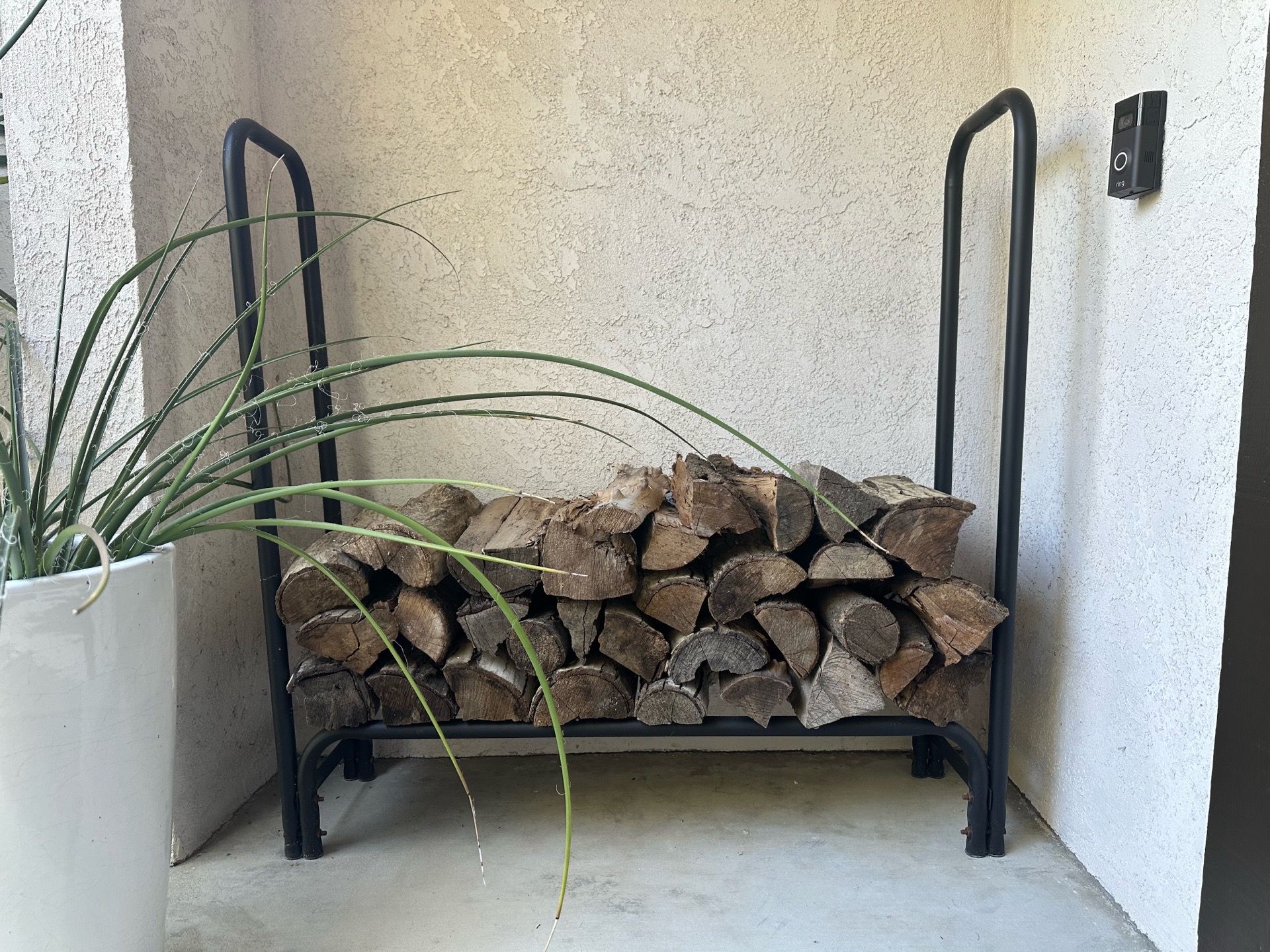 METAL LOG RACK WITH FIRE LOGS