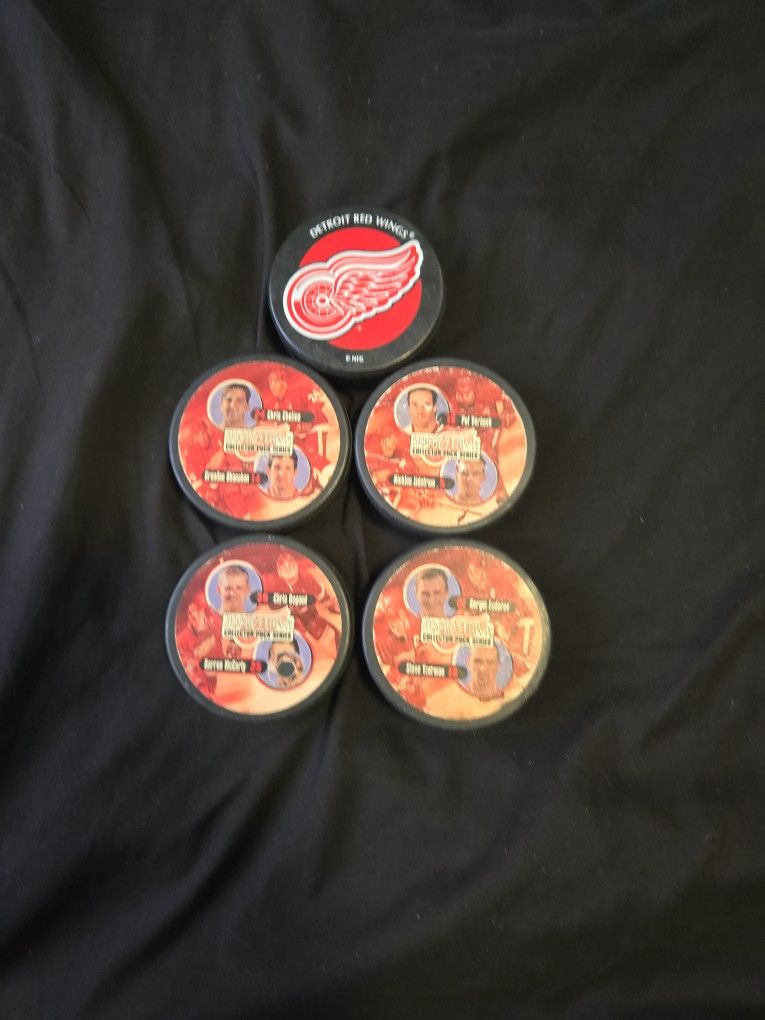 Pucks