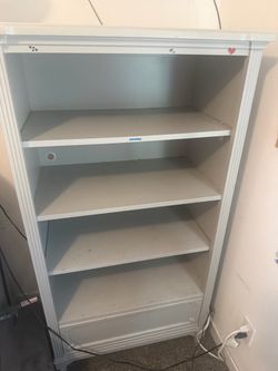 Full-size bedroom set