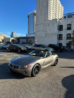 BMW Z4 clean !!