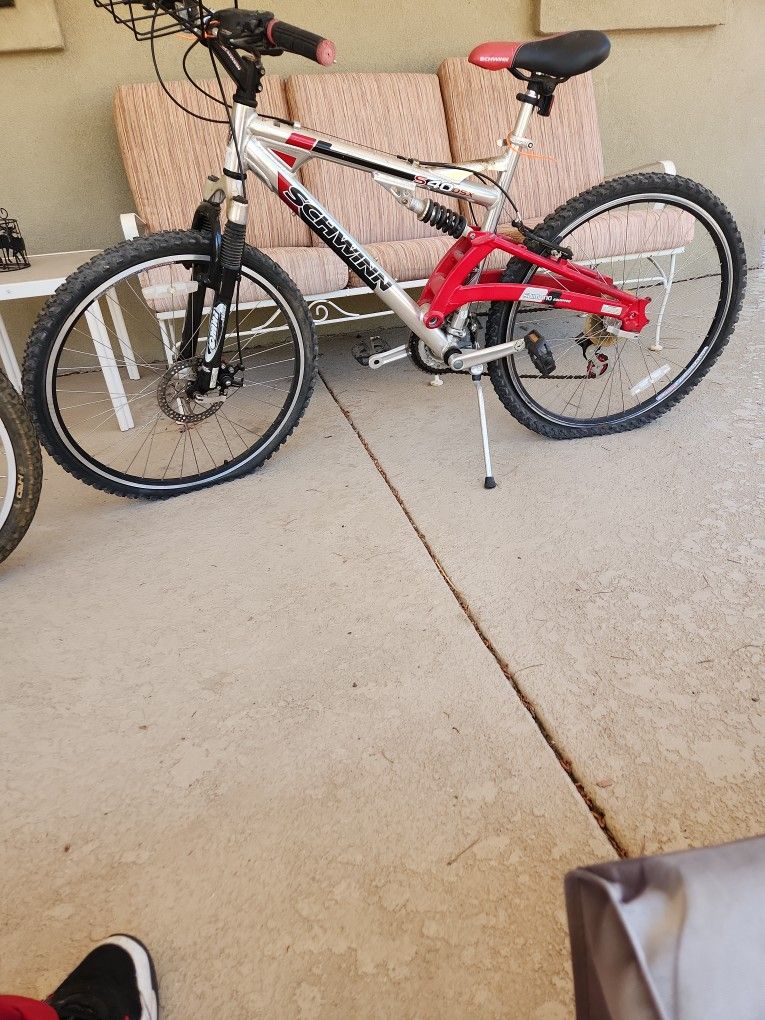  RED BIKE  FOR  SALE