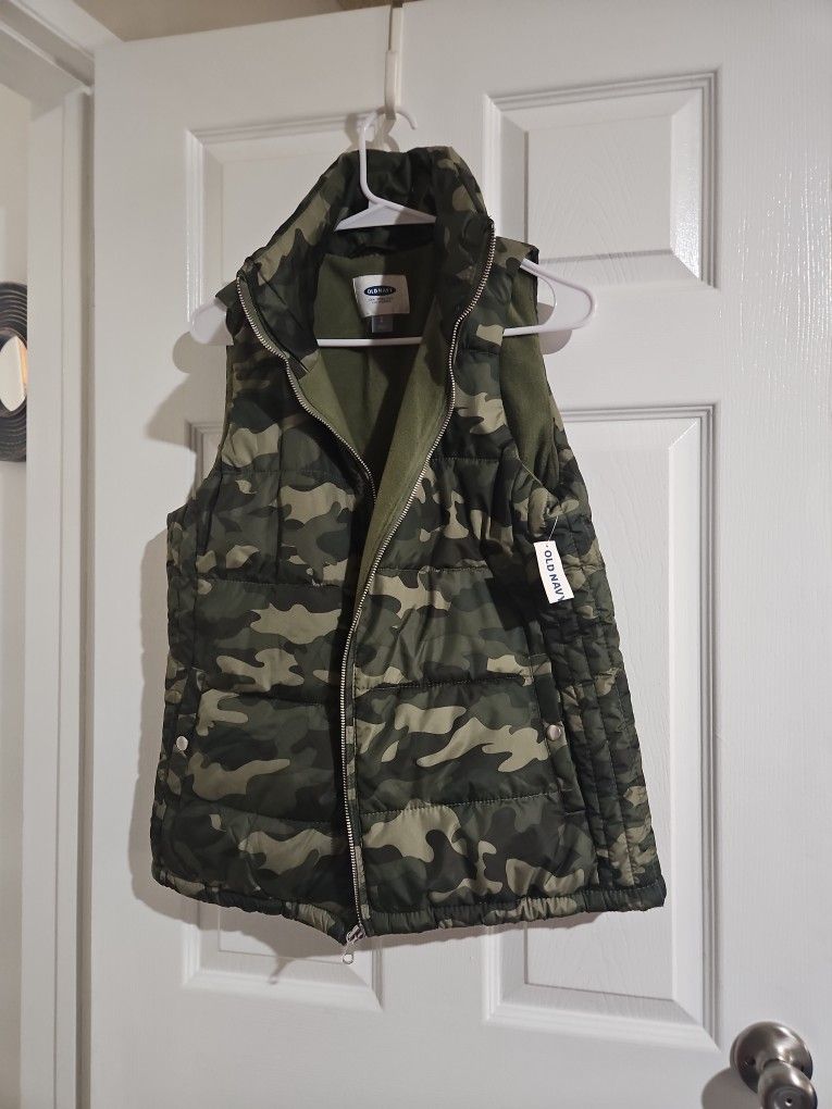 Camo Puffer Vest