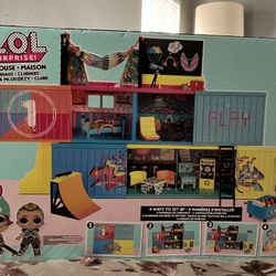 LOL CLUBHOUSE •MAISON