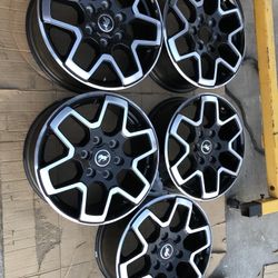 Ford Bronco Wheels 18in Outer banks