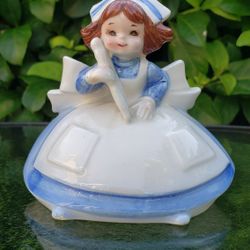 l Vintage Antique Lefton Exclusives Japan Ceramic Women Nurse 4704 No Breaks
