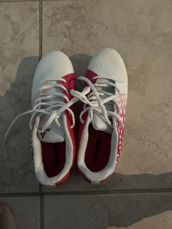 Pink & White Brava Soccer Cleats - Ready for the Field!