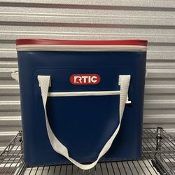 Rtic 30 Can Cooler 