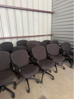 Desk chair