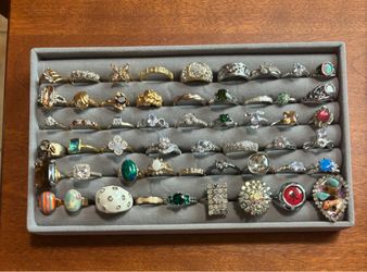 Costume rings