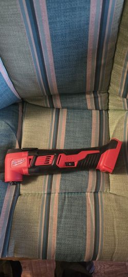 Milwaukee M18 Multi Tool New