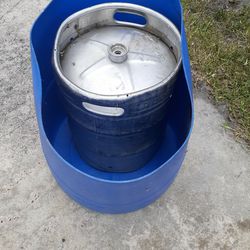 Keg with Plastic Container