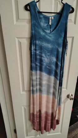 Tie-Dye Sleeveless Maxi Dress
