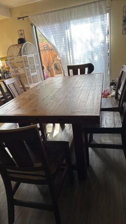 rustic dining table.