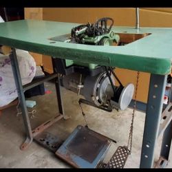 Merrow Sewing Machine 