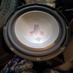 JL Audio Sub Subwoofer