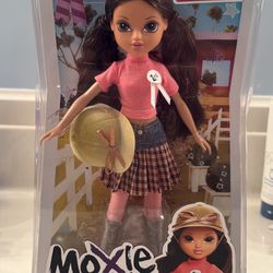 Moxie girls riding club doll
