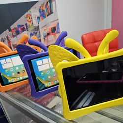 Ipad 5ta Generation 32gb.   Combo 2x$300