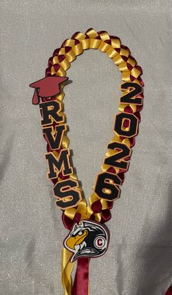 Graduation leis