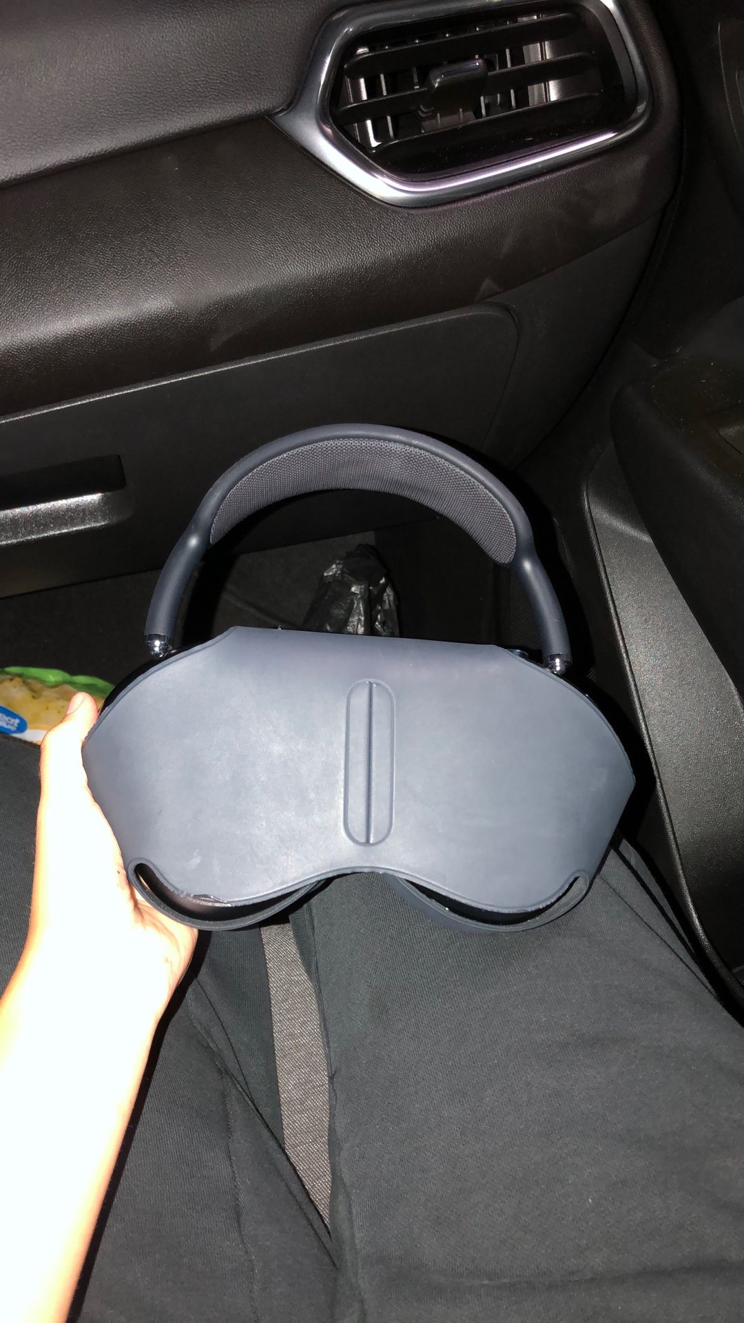 AirPods Max