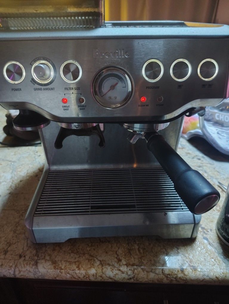 Breville Espresso Machine With Grinder