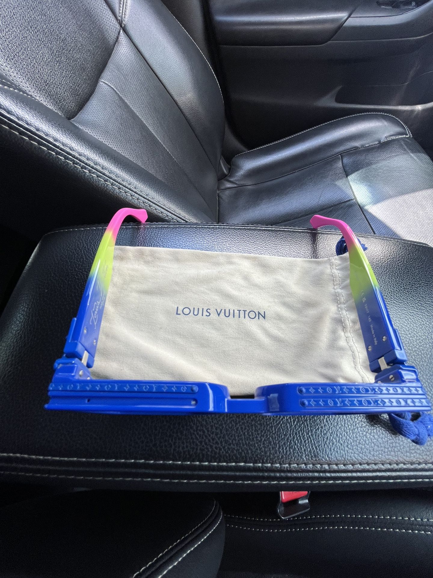 Louis Vuitton Millionaire Glasses for Sale in Brooklyn, NY - OfferUp