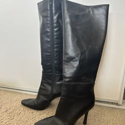 Heeled Black Boots